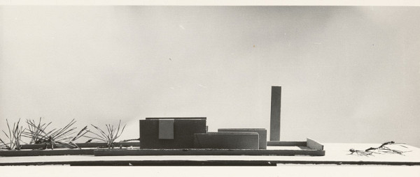 Ferdinand Milučký – Krematórium a urnový háj v Bratislave. Model finálneho návrhu. 