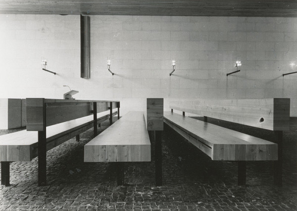 Ferdinand Milučký – Krematórium a urnový háj v Bratislave. Smútočná sieň. 