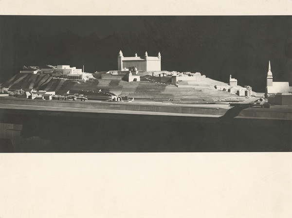 Ferdinand Milučký – Hradný vrch. Areál, podhradie. Bratislava. Model 
