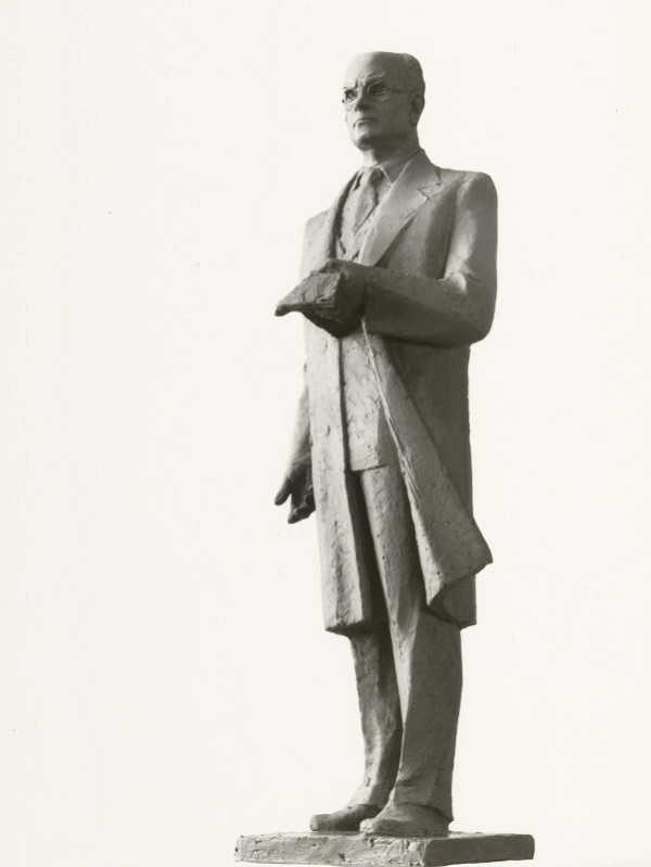 Ferdinand Milučký, Vojtech Remeň – Pomník Karola Šmidkeho v Bratislave. Hlinený model. 