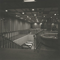 Ján Sturmayr – Rekreačné stredisko OKD na Podbanskom. Vstup do jedálne z foyer. 