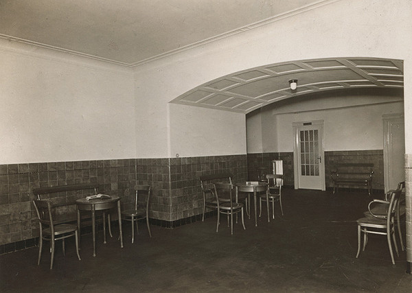 Milan Michal Harminc – Sanatórium Dr. Szontágha v Novom Smokovci. Interiér.  