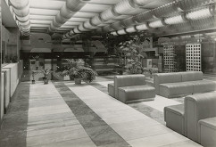 Vojtech Vilhan – Album fotografickej dokumentácie. Štátna banka československá v Žiline. 