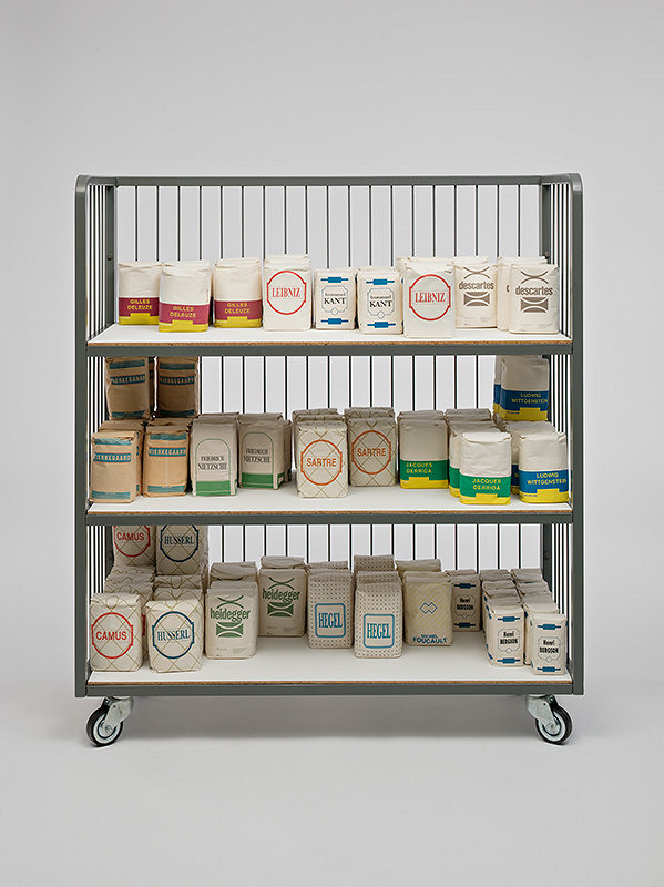 Roman Ondak – Hunger 