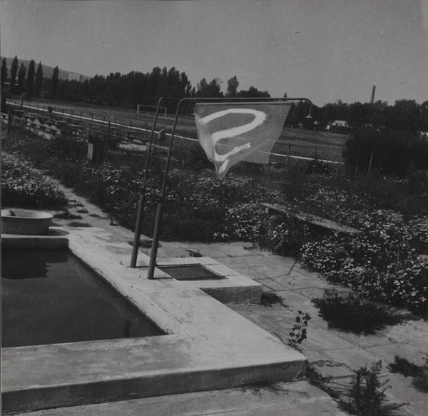 Július Koller – Question Mark (Anti-Picture) 