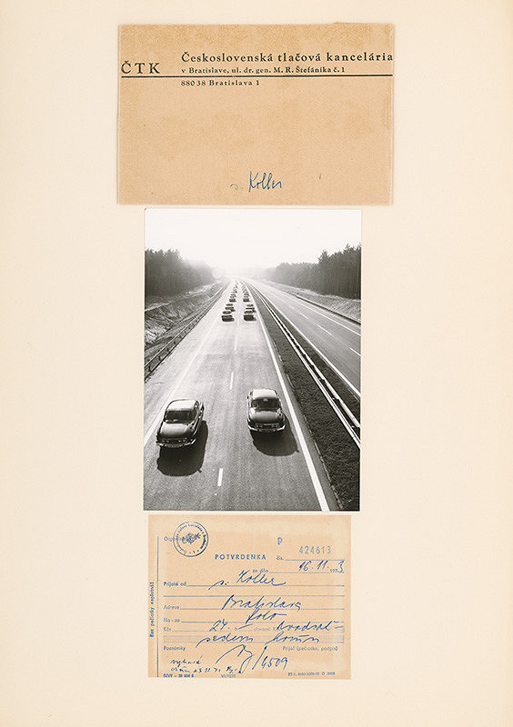 Július Koller – Archív JK/ČTK (fotografia vozidla 603)