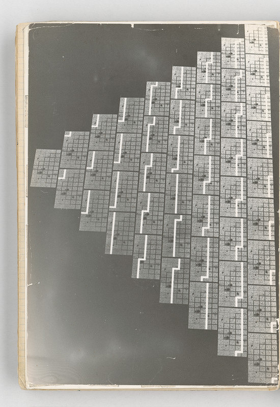 Rudolf Sikora – Z cyklu Pyramída... 