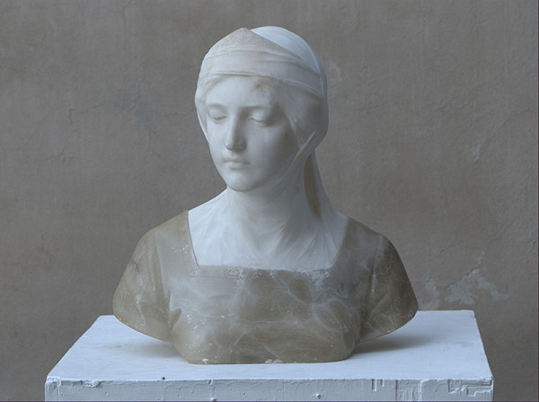 Západoeurópsky sochár z 19. storočia – Hlava ženy 