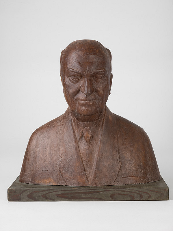 Valér Vavro – Busta I.Stodolu 