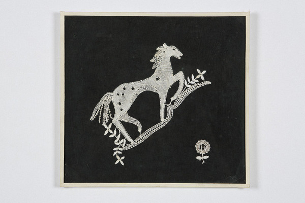 Elena Holéczyová – Koníček môj bystrý, vraný 