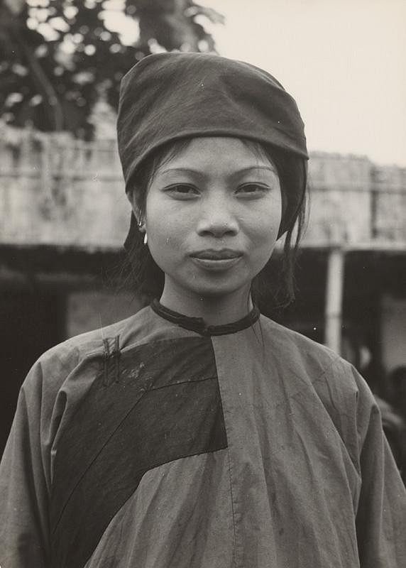 Ján Cifra – Vietnam - portréty. Dievča z menšinovej národnosti