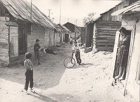 Pavol Breier – Rómska osada v Bardejove I. 