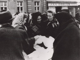 Irena Blühová – Na trhu 3. 