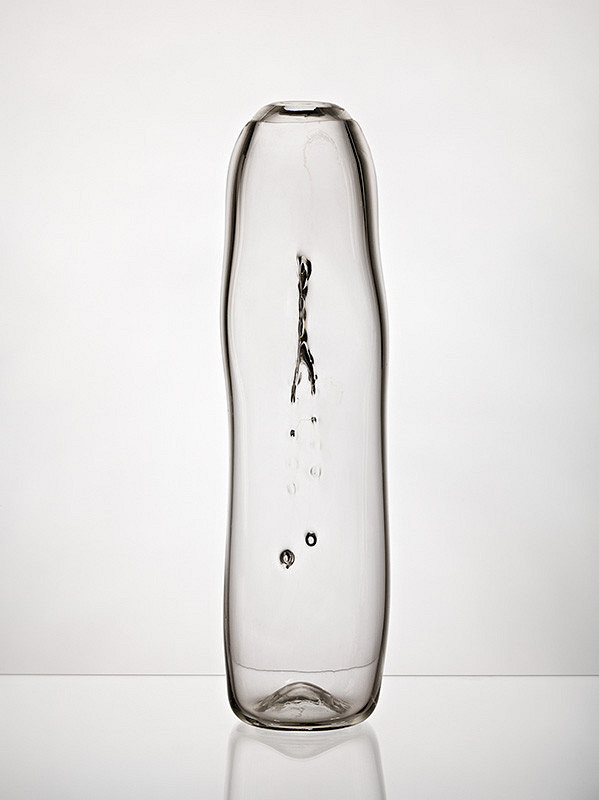 Ľubomír Blecha – Váza hutnícka s dekoratívnym prepichovaním 