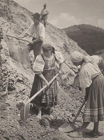 Miloš Dohnány – Building of Červená Skala - Margecany Railway 