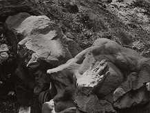 Tibor Honty – Ruka kamenná (celok) 