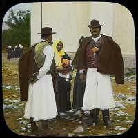 Karel Matoušek – Postavy v krojích. Detva ? 