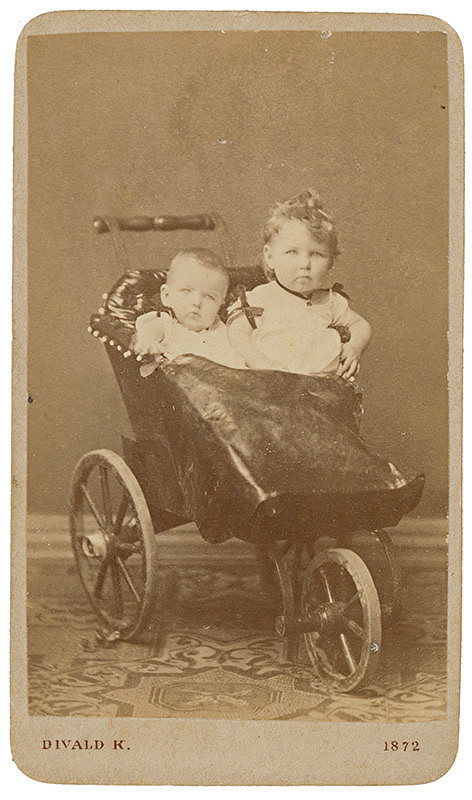 Károly Divald – Portrét dvoch detí v kočiariku 