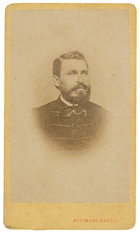 Ferdinand Wittmann – Portrét muža v kabátci 