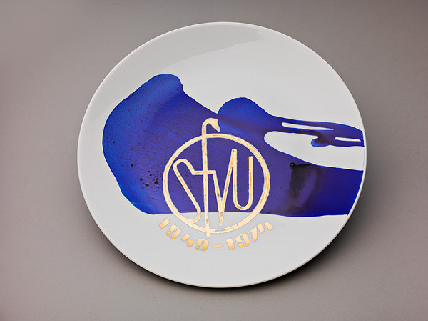 Eugénia Lugsová – Spomienkový tanier k 25. výročiu Slovenského fondu výtvarných umení 1949 -1974 