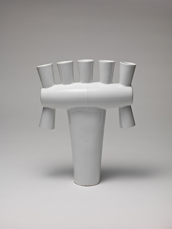 Eugénia Lugsová – Váza / objekt II. 