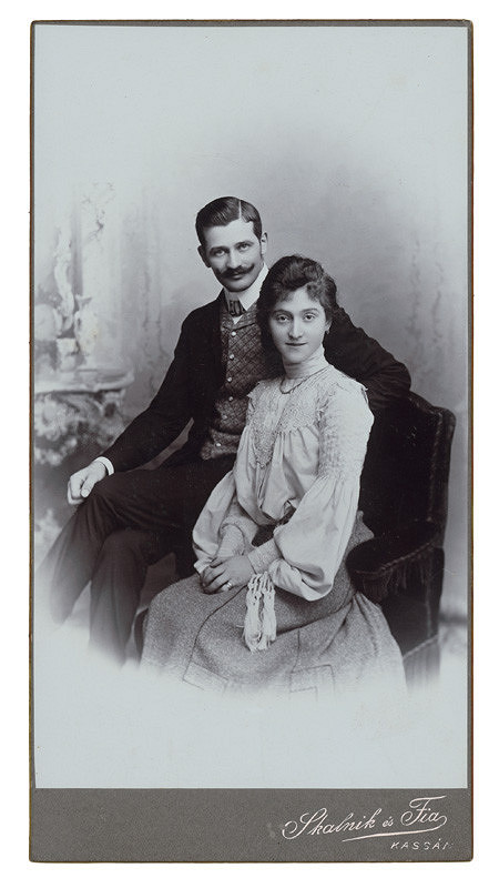 Szkalnik és Fia – Portrét muža a ženy