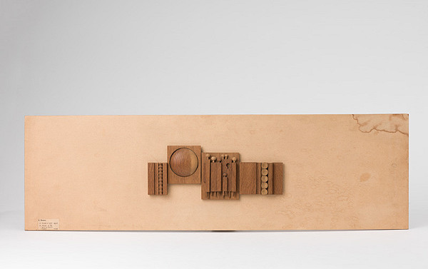 Stanislav Koreň – Reliéf do projektu 63 b.j. v Trenčianskych Tepliciach 