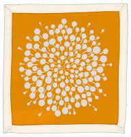 Slávka Pecháčková – Podložka s motívom „Cesnakový kvet“ 