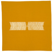 Slávka Pecháčková – Obrus s motívom „Perličkové šnúry“ (rybí chvost) 