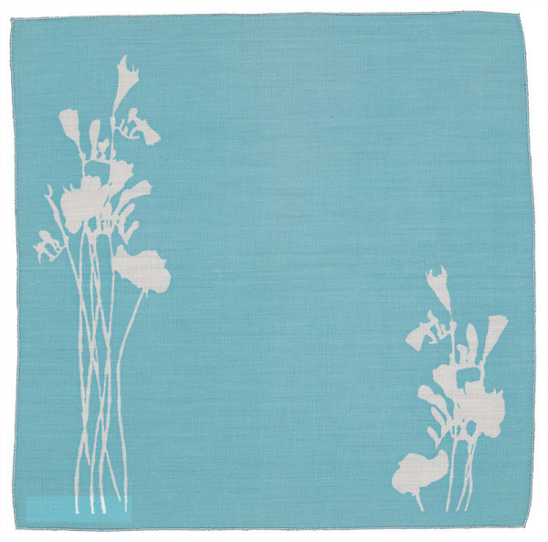 Slávka Pecháčková – Obrúsok s motívom „Nevädza“ (bledomodrý) 