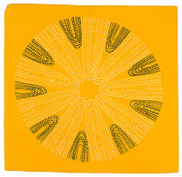 Slávka Pecháčková – Vankúšová obliečka s motívom „Perličkové šnúry“ (žltá) 