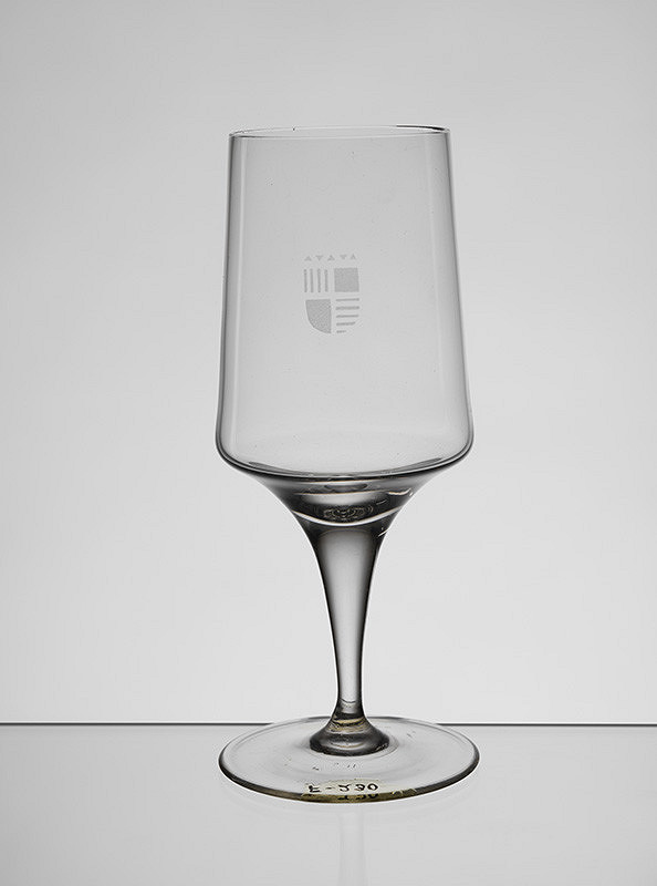 Jaroslav Taraba – Pohár na víno biele ťažké 