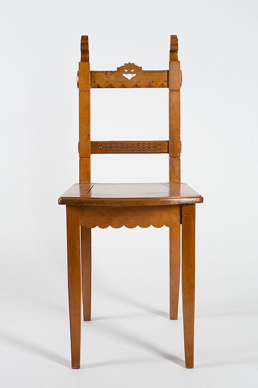 Dušan Samuel Jurkovič – Stolička 