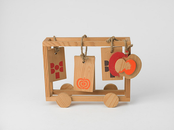 Juraj Žilinčár, Jozef Habodász – BIB ´81: priestorový pútač - vozík 