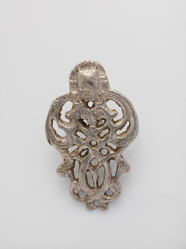 Rakúsko-Uhorský zlatník z 18. storočia – Spona odevná 