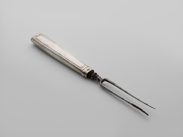 Rakúsko-Uhorský zlatník z 19. storočia – Servírovacia dvojvidlica 