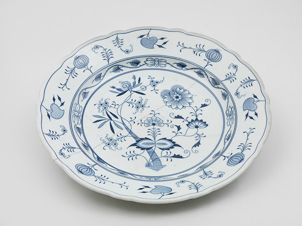 Meissner Ofen- und Porzellanfabrik v Dubí – Servírovací tanier veľký 