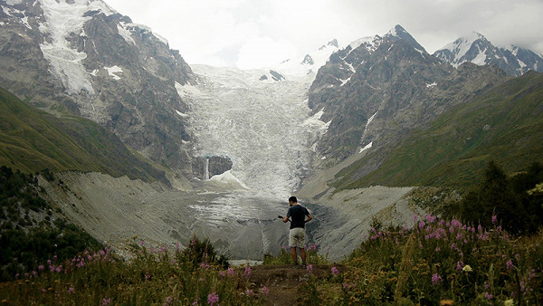 Oto Hudec – Concert for Adishi Glacier