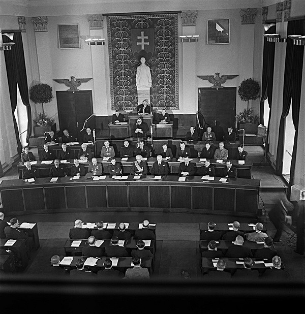 Neznámy autor – Zo zasadnutia Snemu SR 