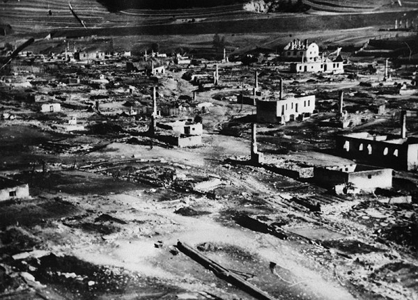 Neznámy autor – Partizánska obec Telgárt vypálená fašistami 30. 9. 1944
