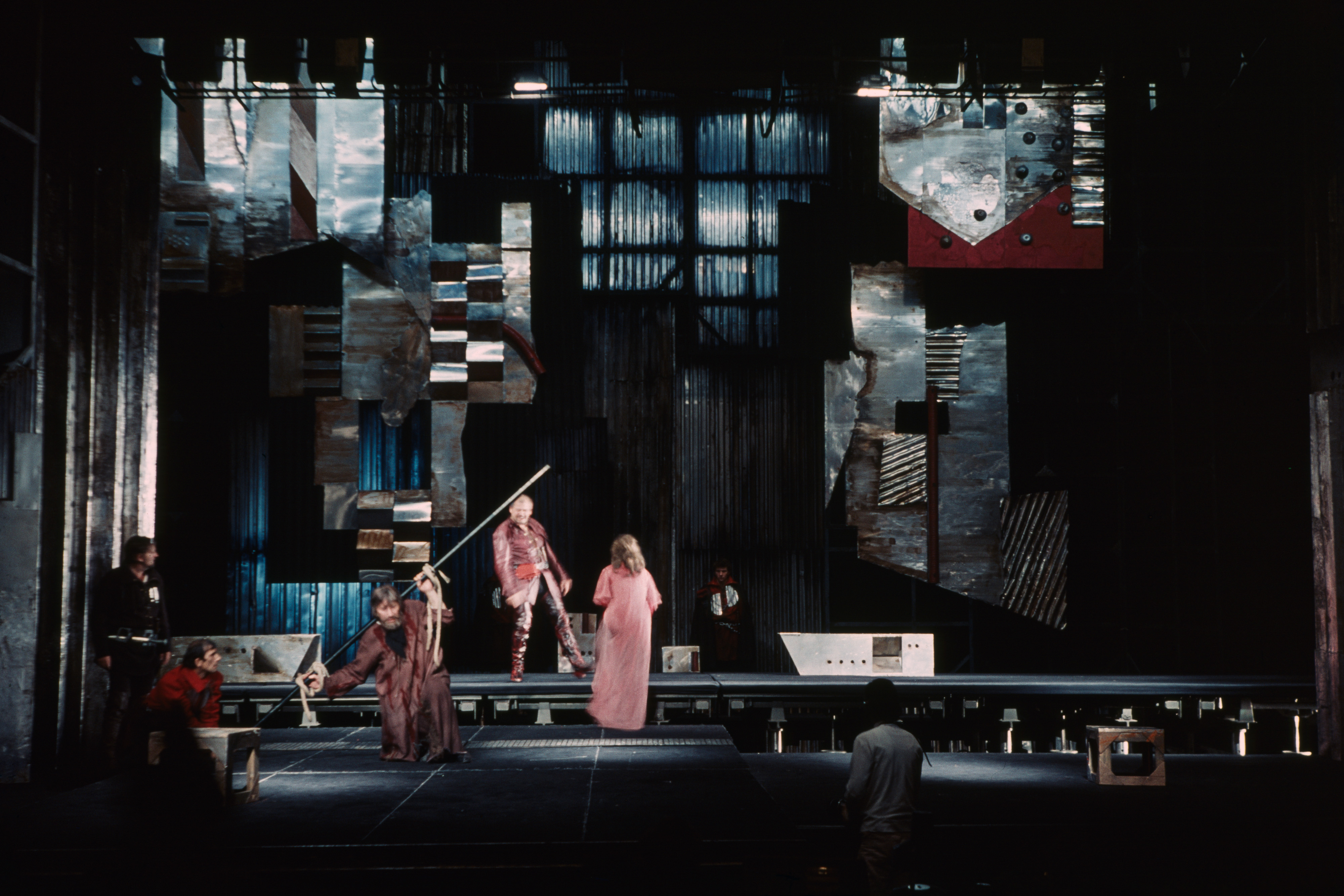 Wiliam Shakespeare: Kráľ Lear, 1975, Slovenské národné divadlo, réžia: Pavol Haspra.